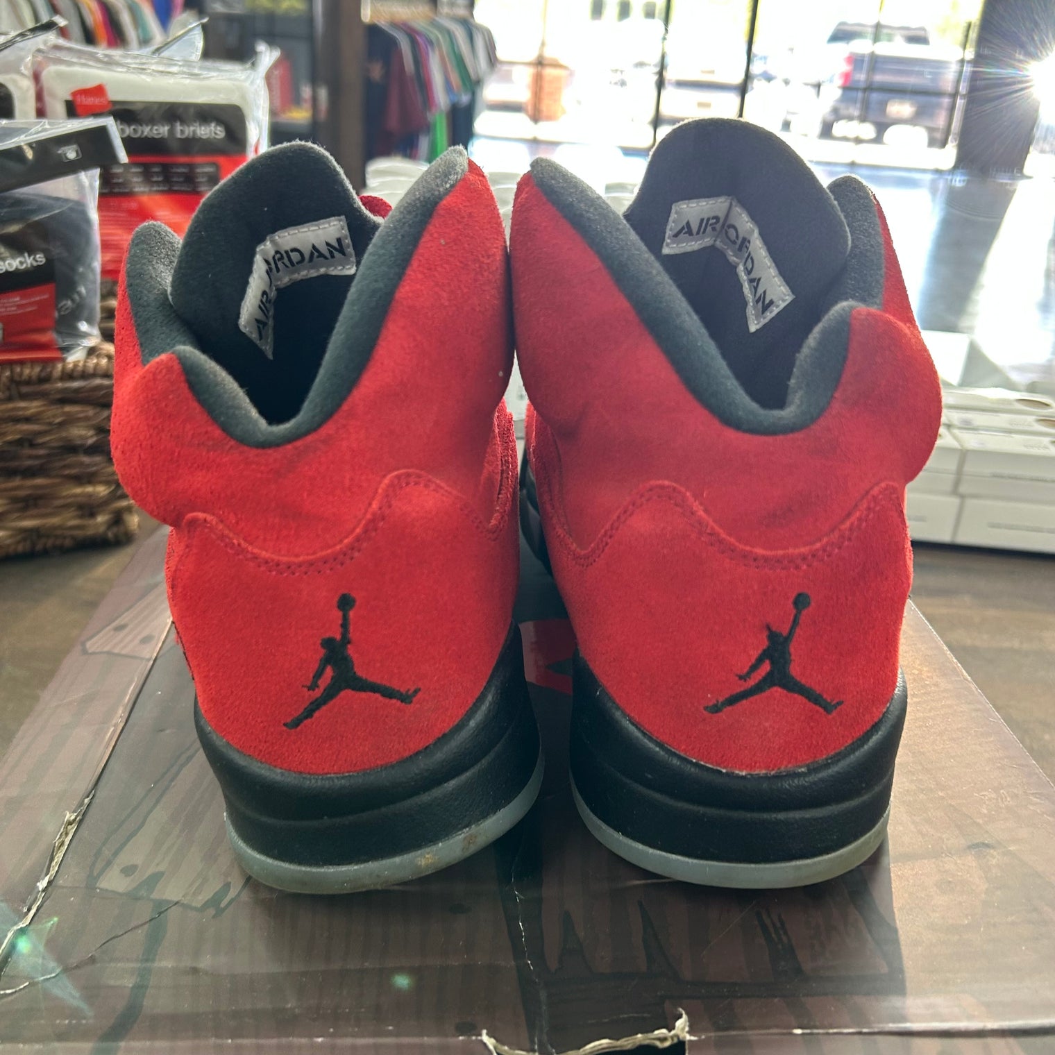 Raging Bull Jordan 5 Retro (USED)