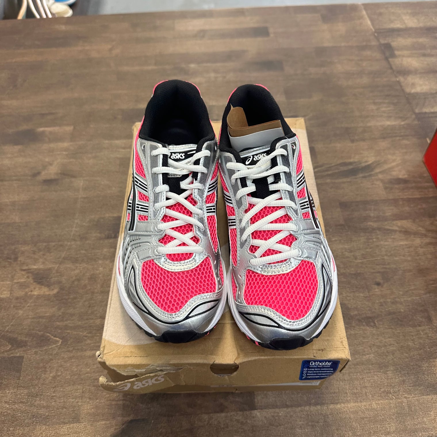 Pink Glo ASICS Gel-Kayano (Like New)