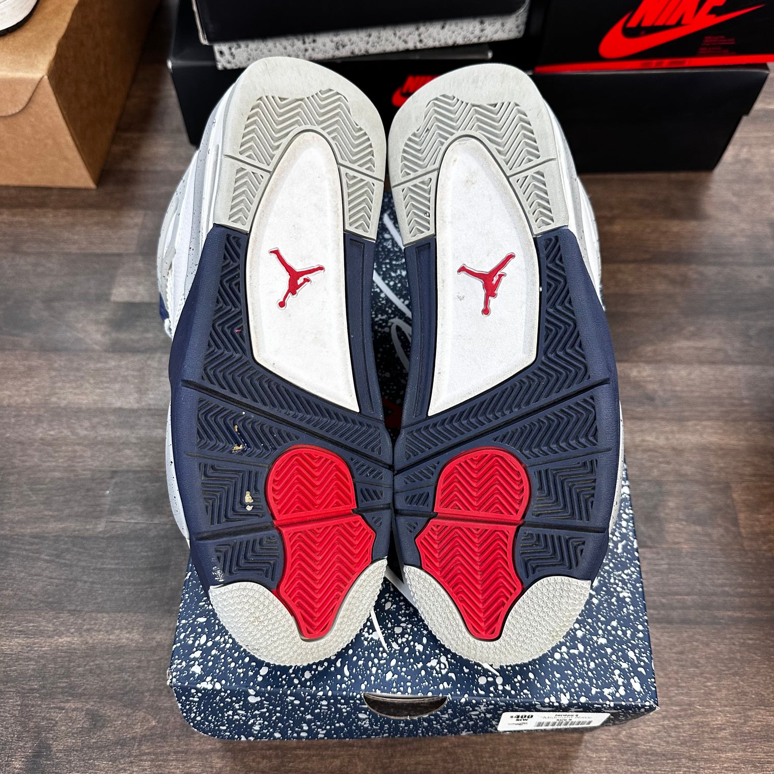 Midnight Navy Jordan 4 (USED)