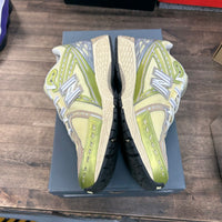 Yellow Parchment New Balance 1906R (USED)