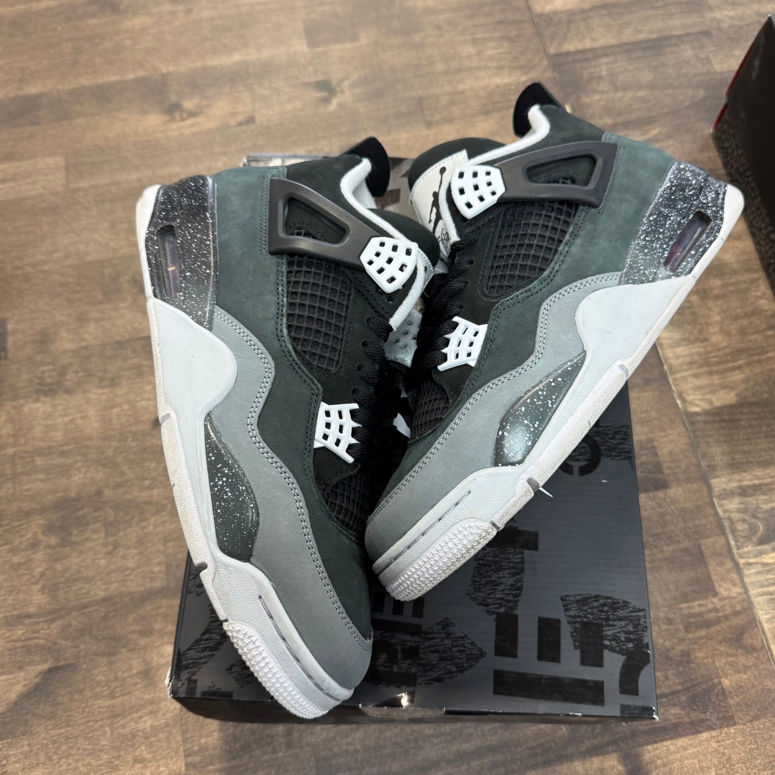 Fear Jordan 4 Retro (USED)