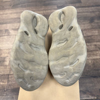 Stone Sage Yeezy Foam RNNR (USED)
