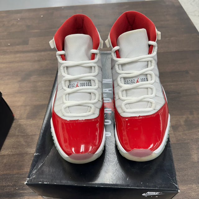 Cherry Jordan 11 (USED)