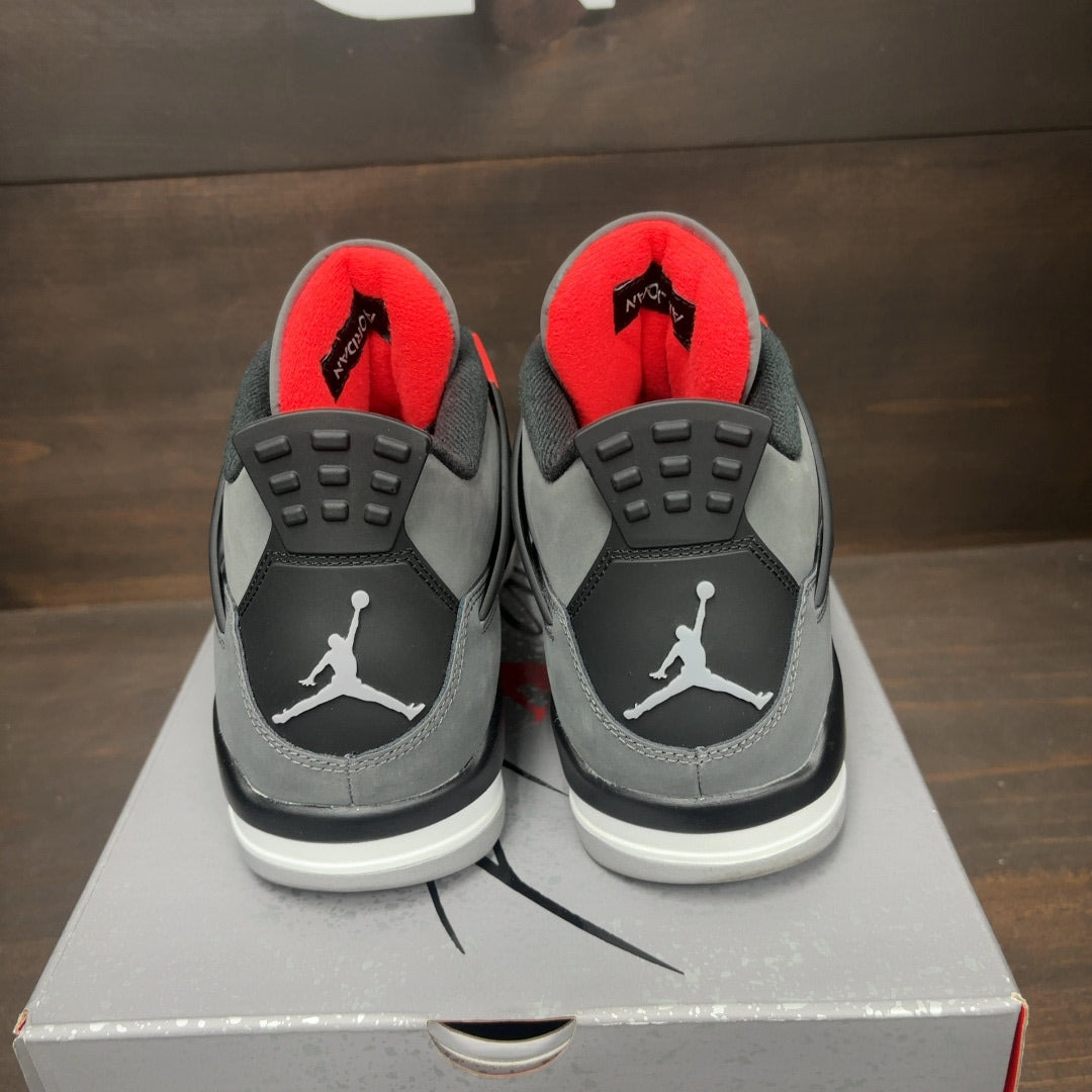 Jordan 4 Retro Infrared Size 10.5 (Pre-Owned)