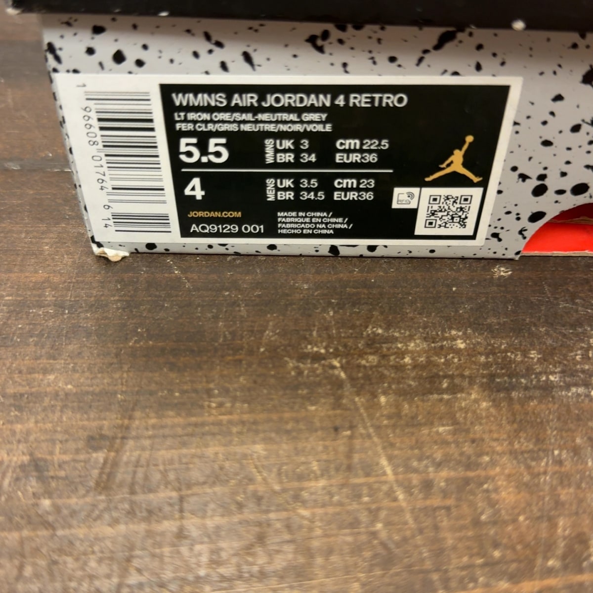 Jordan 4 Retro Frozen Moments (Women's) - Image 8