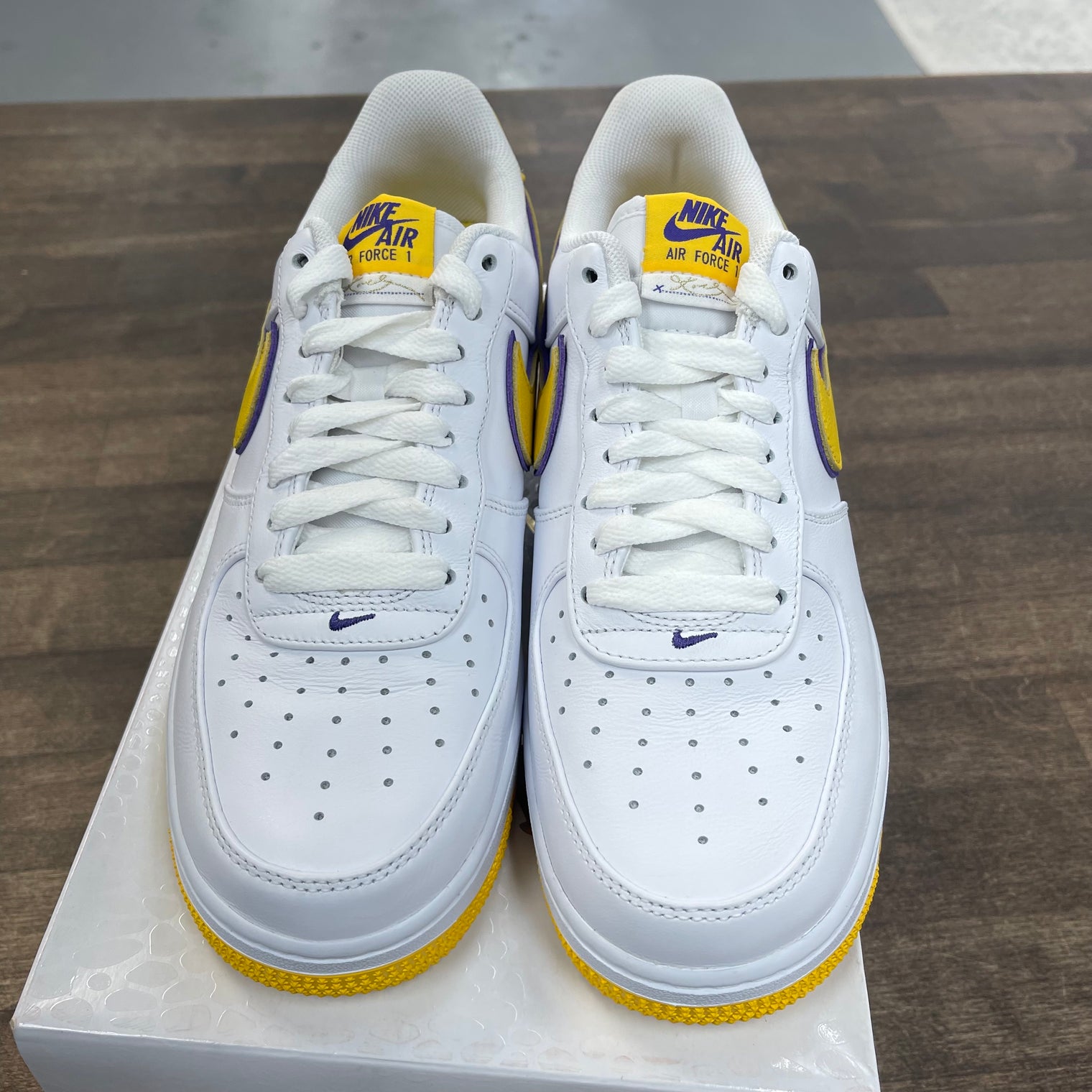 Kobe Laker Air Force 1 (USED)