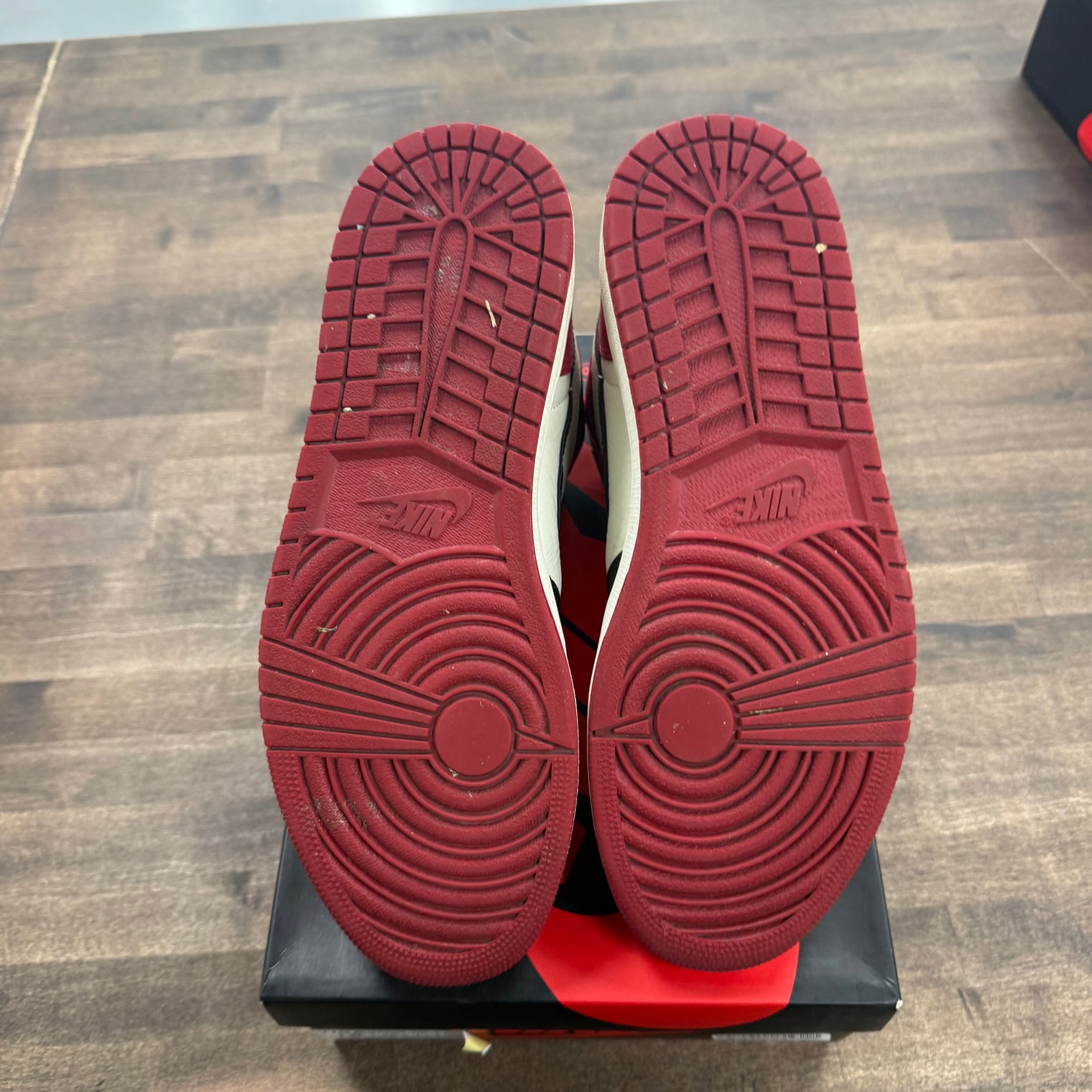 Jordan 1 Retro High Bred Toe (Men's) (US 12) (USED)