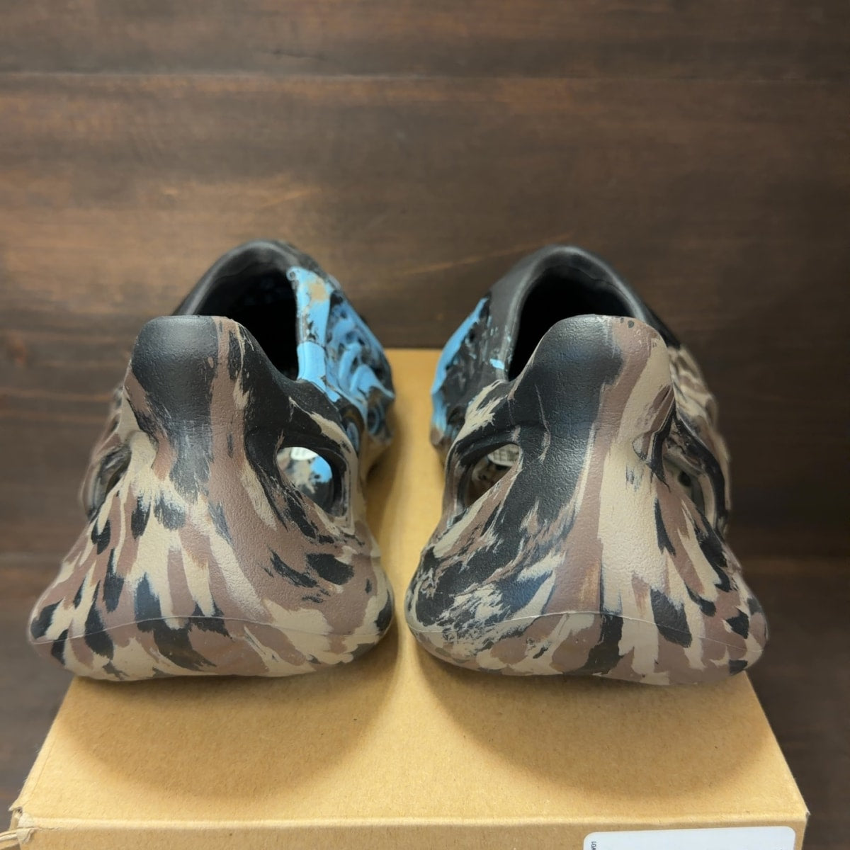 adidas Yeezy Foam RNR MX Cinder - Image 4