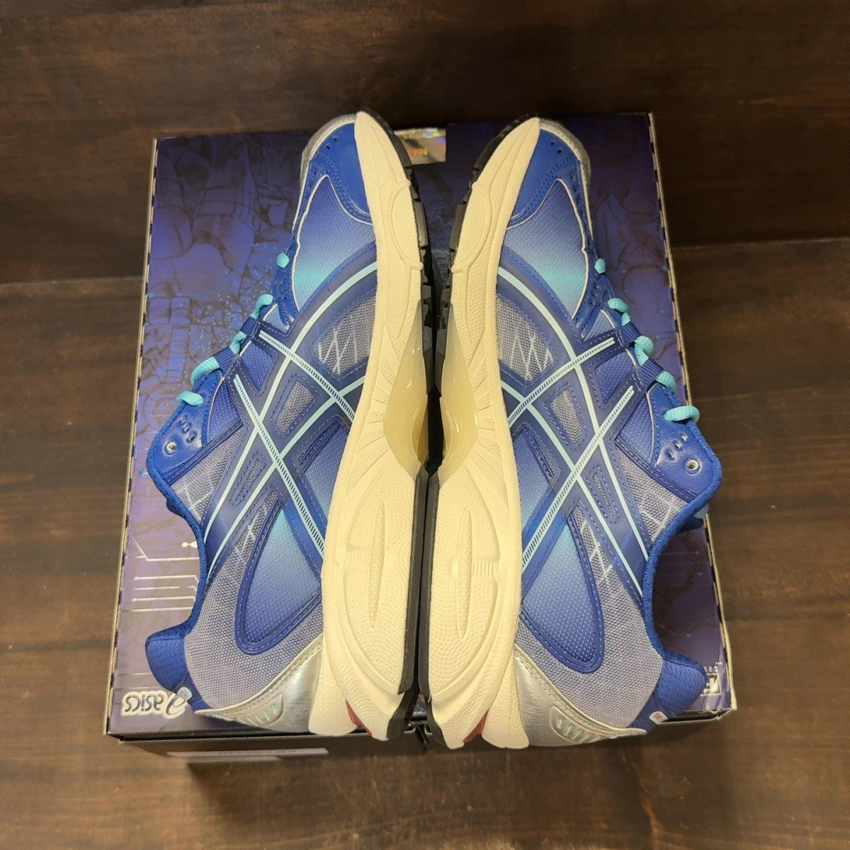 ASICS Gel-Nimbus 10.1 Kith Marvel vs. Capcom Iron Man vs. Mega Man Sealed Box (Comic Included) Size 11.5 (Pre-Owned) - Image 13