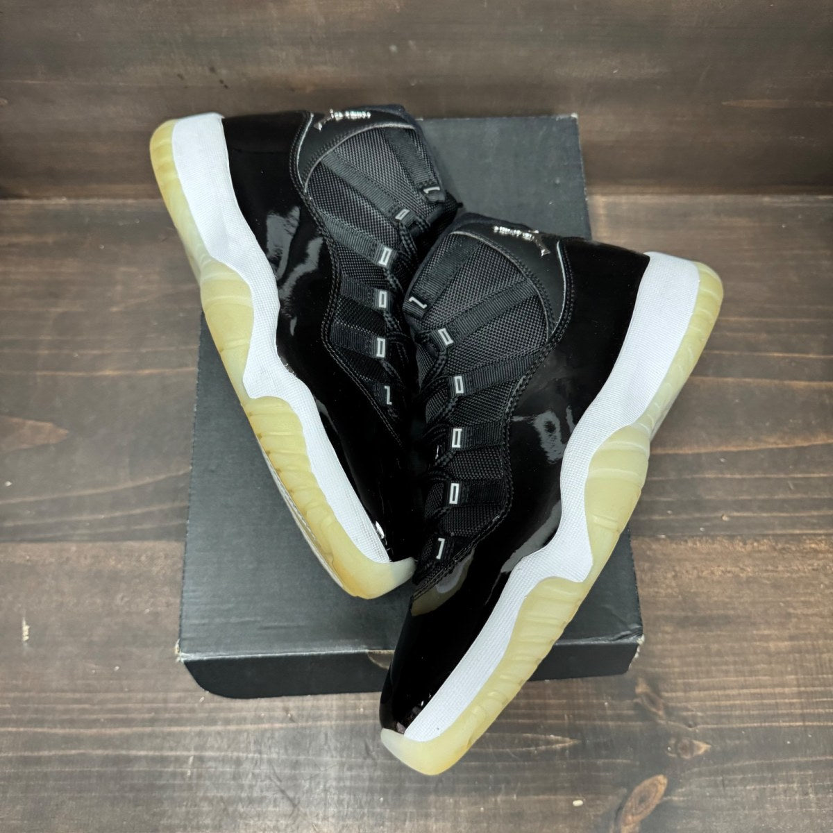Jordan 11 Retro Jubilee 25th Anniversary - Image 2