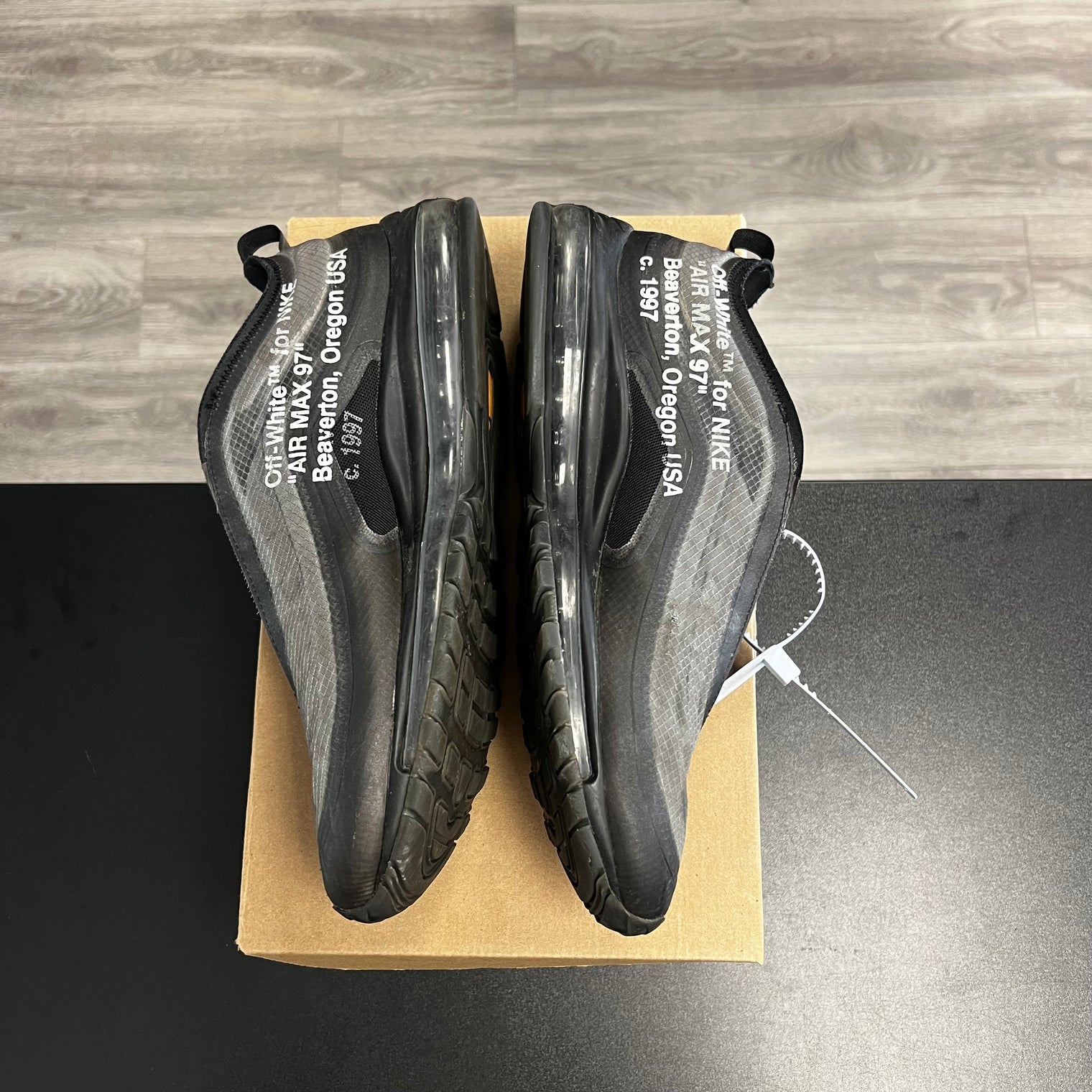 Off-White Black Air Max 97 (USED, no box)