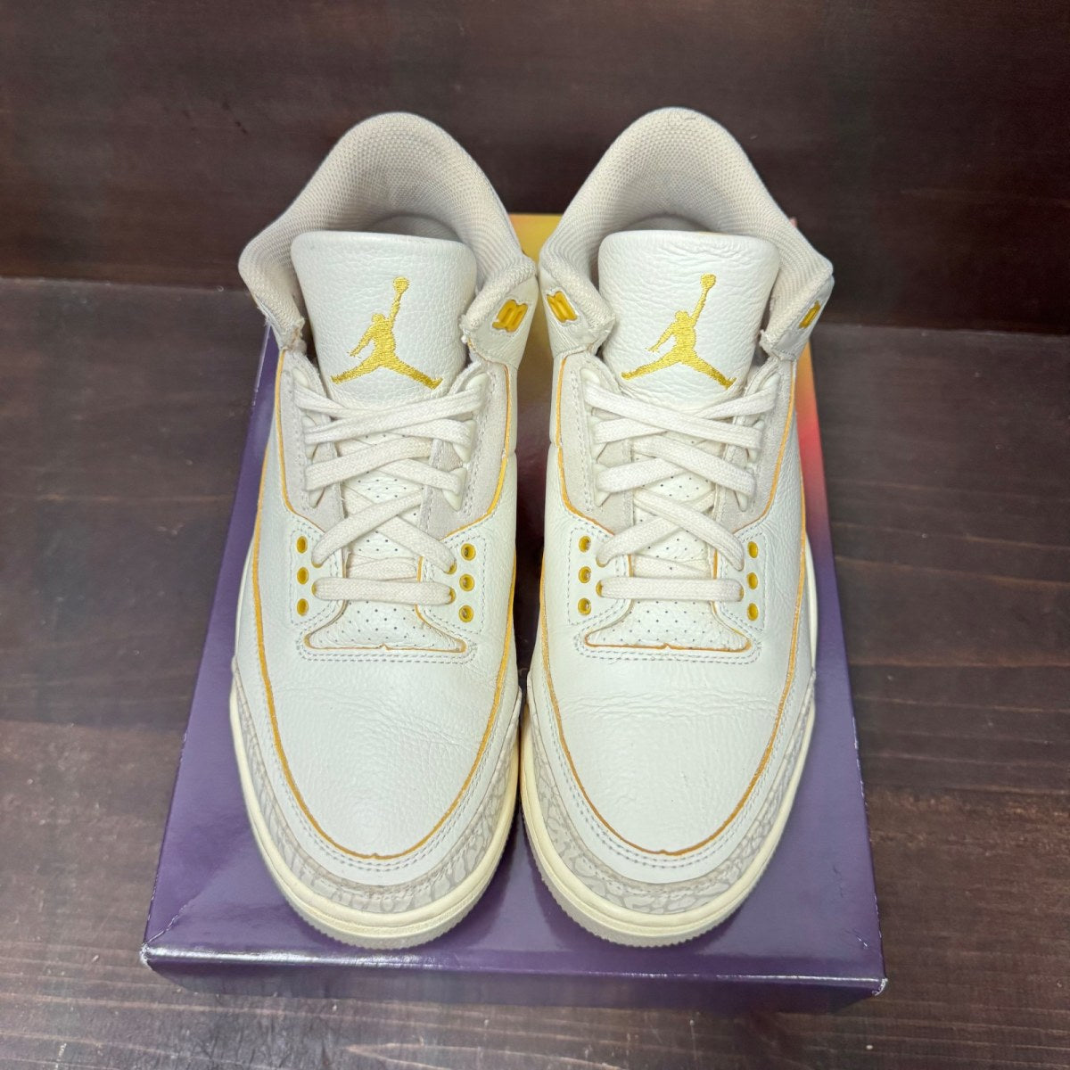 Jordan 3 Retro SP J Balvin Medellín Sunset Size 8 (Pre-Owned) - side