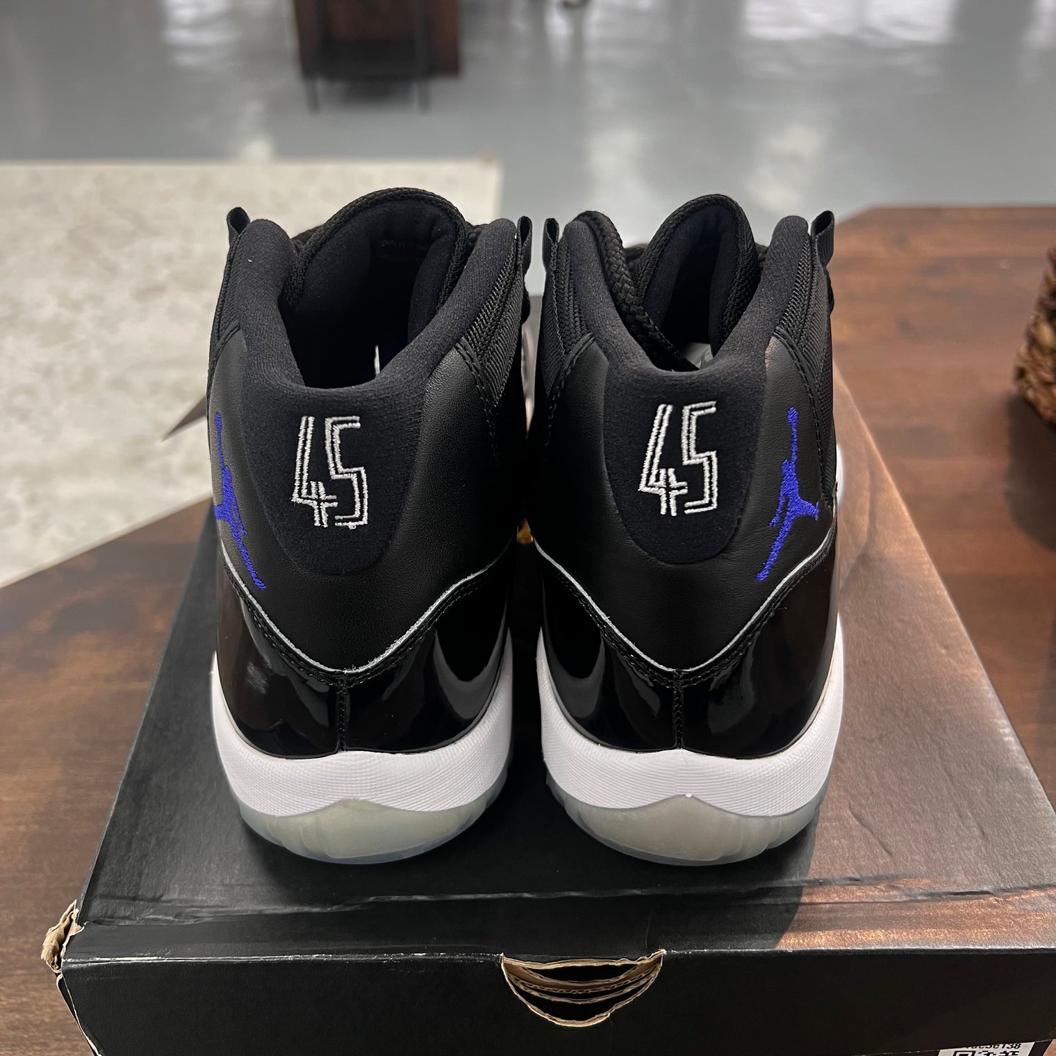 Space Jam Jordan 11 Retro (B-Grade)