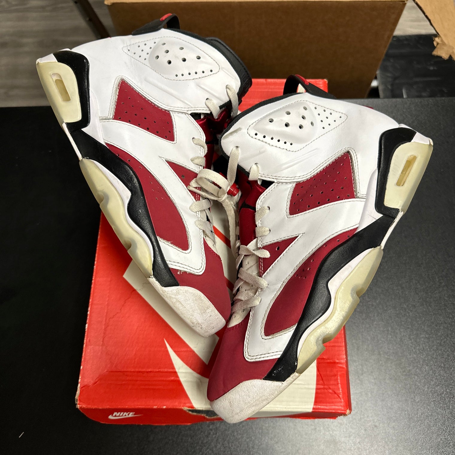 Jordan 6 Carmine (USED, no box)