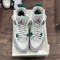Pine Green SB Jordan 4 Retro (USED)