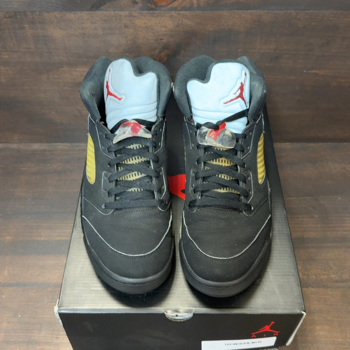 Jordan 5 Retro Black Metallic (2016) - Image 3