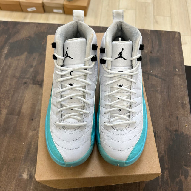 Jordan 12 Retro Light Aqua (GS) Size 6Y (Pre-Owned) - Image 2