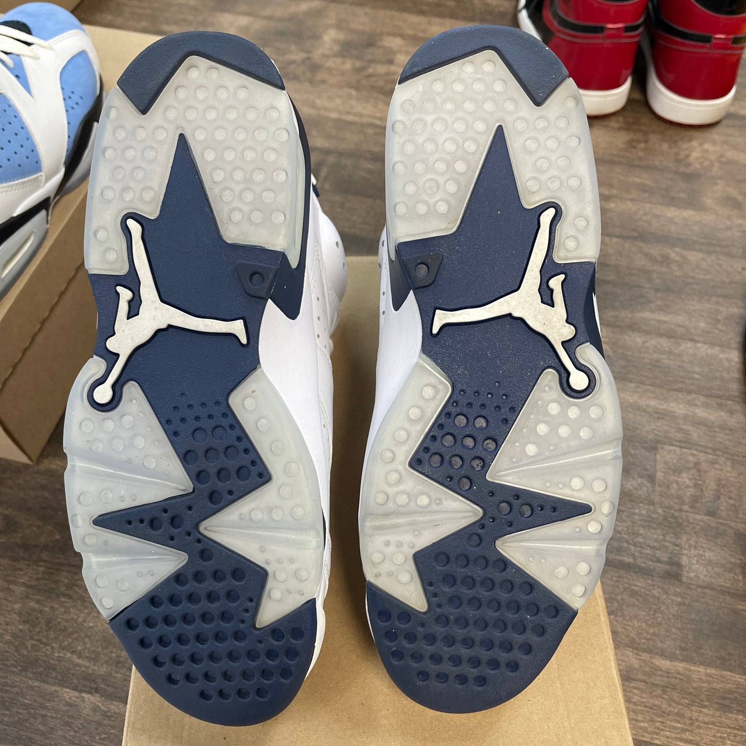 Midnight Navy Jordan 6 (USED,No Box)