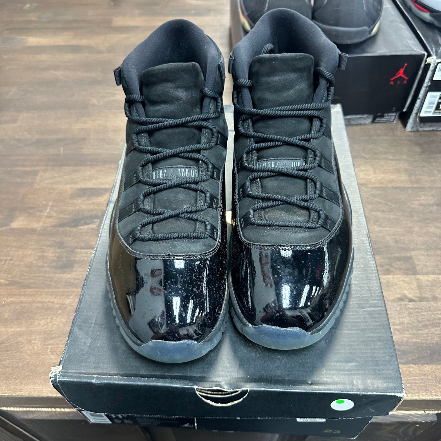 Cap n Gown Jordan 11 (USED, B-Grade)