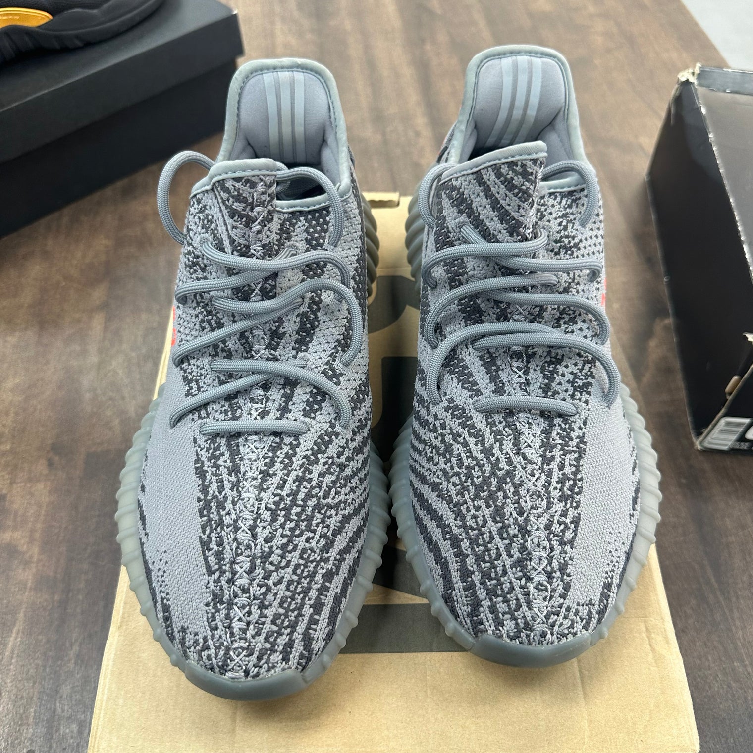 Beluga 2.0 Yeezy 350 (USED)
