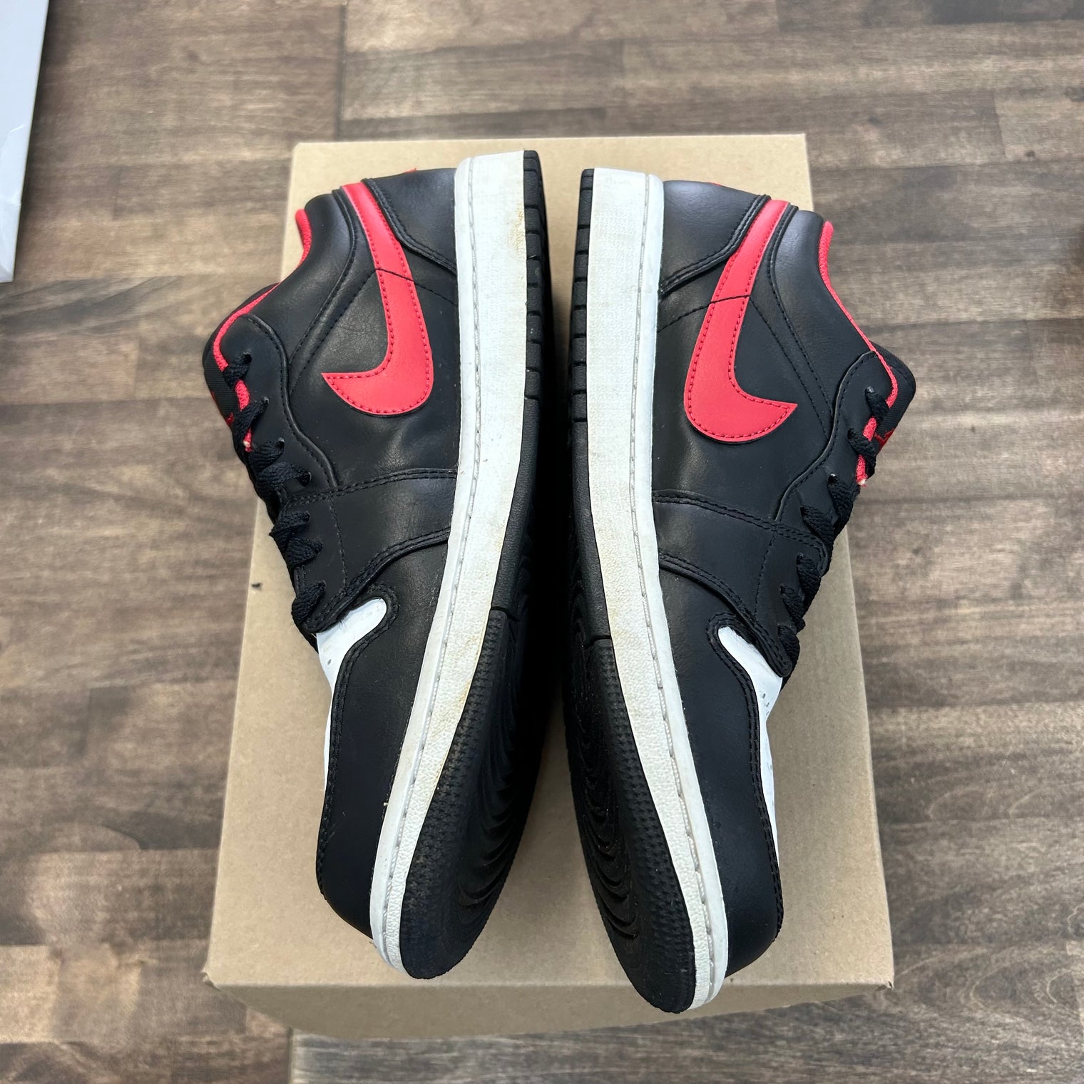Bred Twist Jordan 1 Low (USED, No Box)