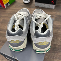 Rain Cloud New Balance 2002R (USED)