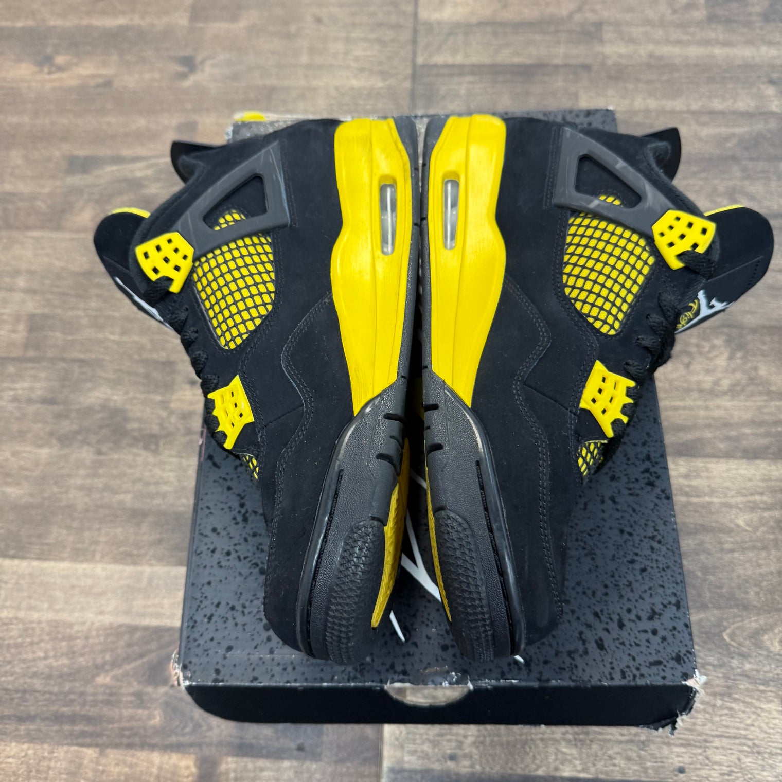 Yellow Thunder Jordan 4 Retro (USED)