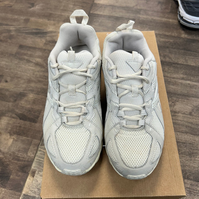 Incubation Timberwolf Moonbeam New Balance 610 (USED, No Box)