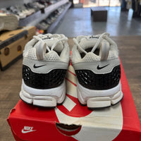 Metallic Platinum Black Nike Zoom Vomero 5 (GS) (USED)