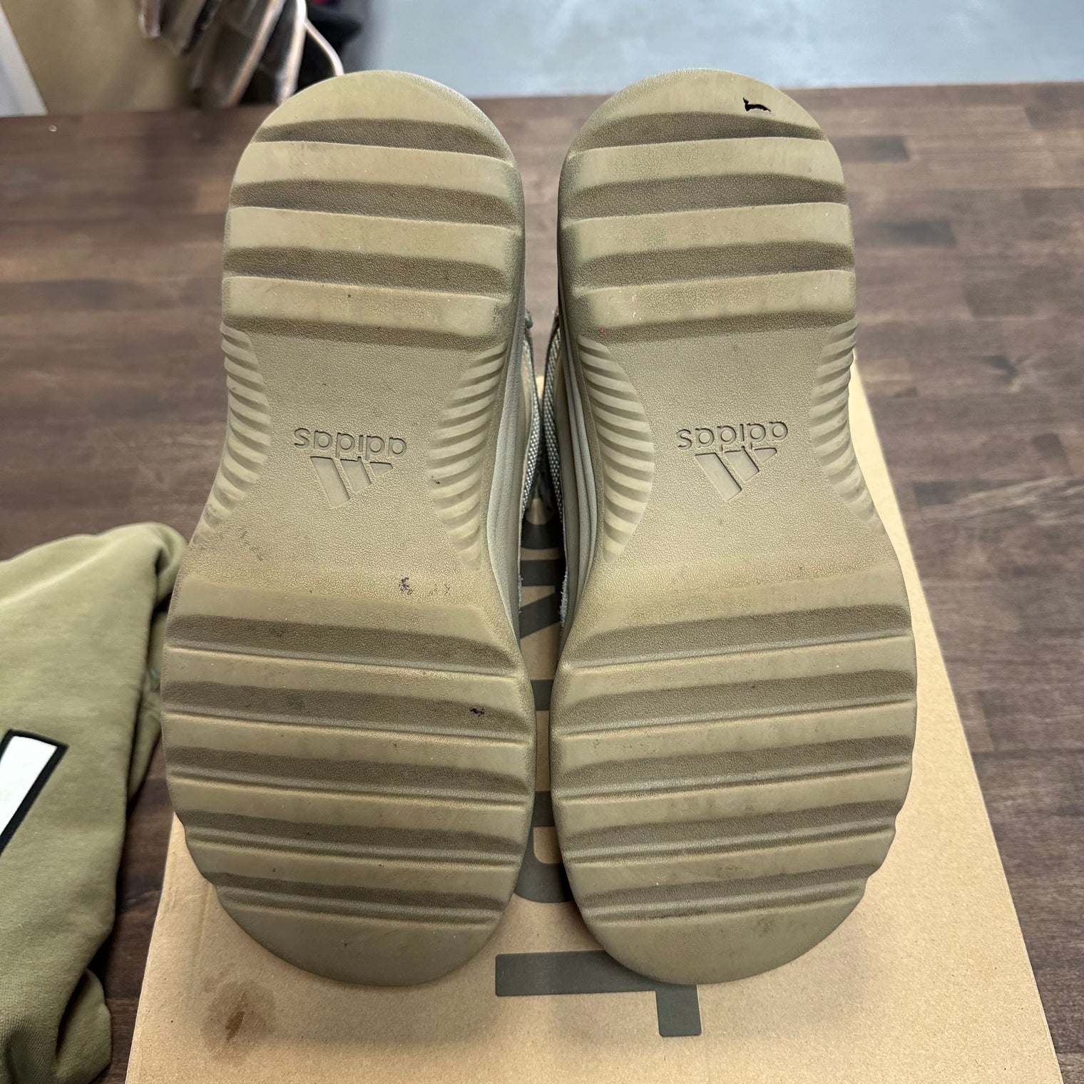 Rock Yeezy Desert Boot (USED)