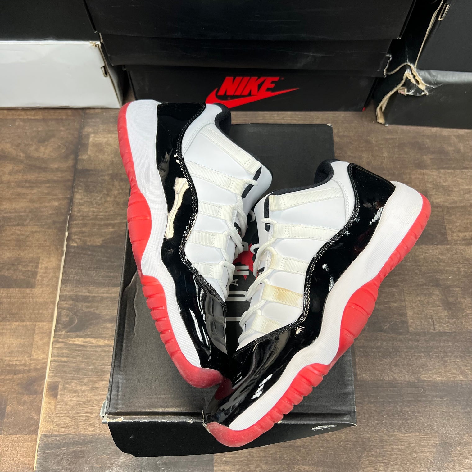 (GS) Concord Bred Jordan 11 Low (USED)