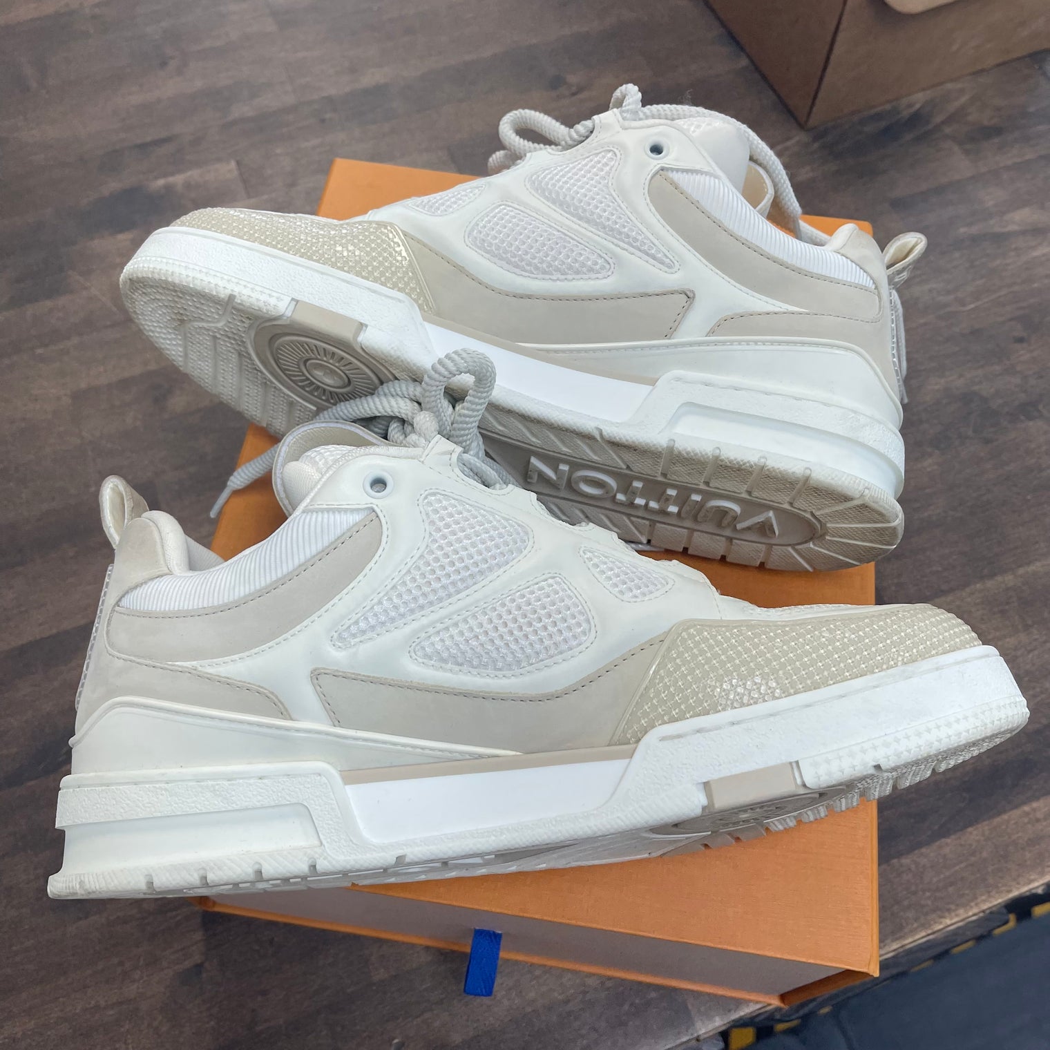 LV Skate Sk8 Beige (USED)