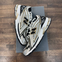 New Balance 1906R White Metallic Gold (USED)