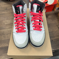 Vivid Pink Jordan 1 Retro (GS) (USED, No Box)