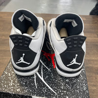 Military Black Jordan 4 (USED)