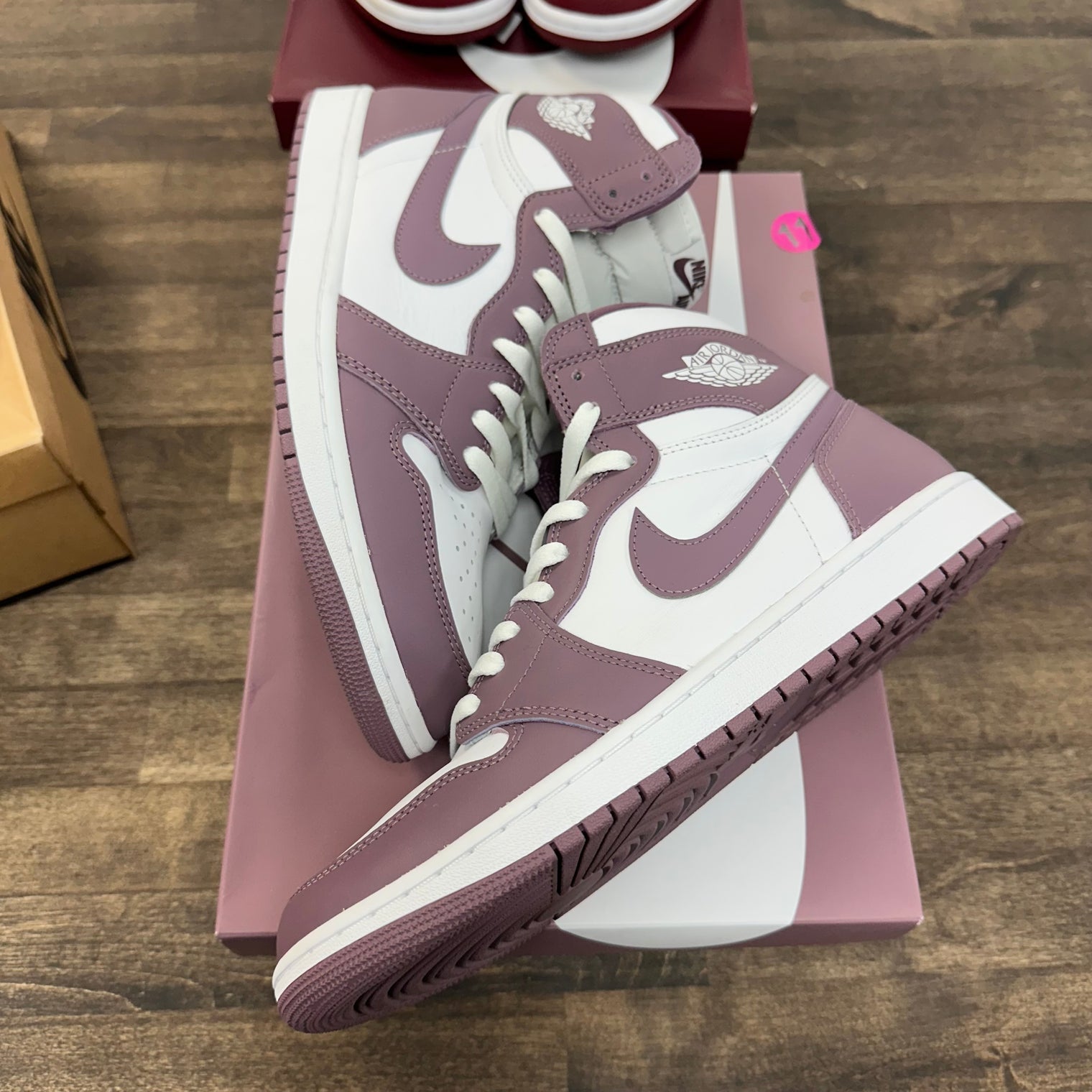 Mauve Jordan 1 High (USED)