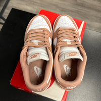 Rose Whisper Dunk Low (W) (USED)