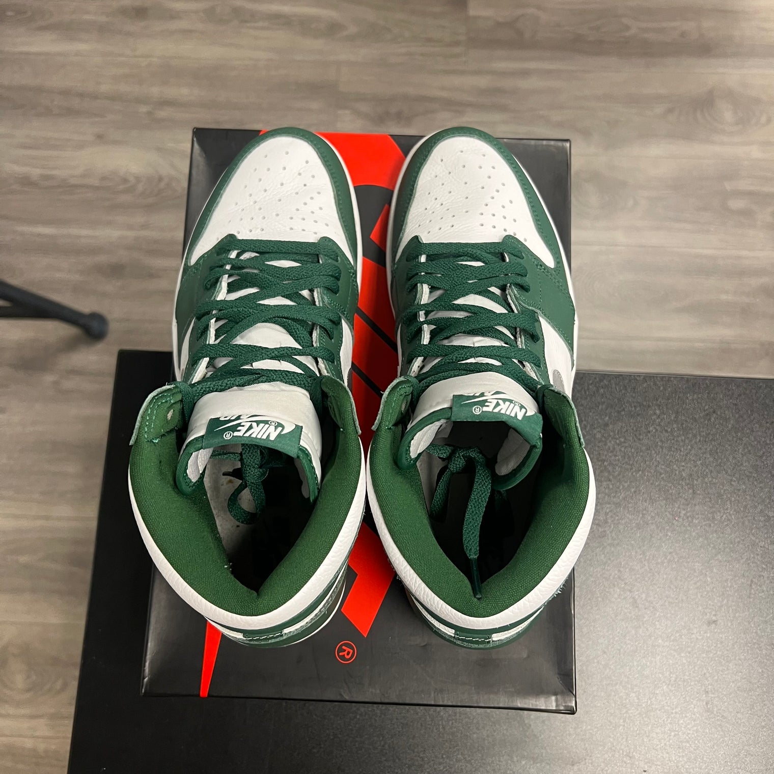 Gorge Green Jordan 1 High (USED)