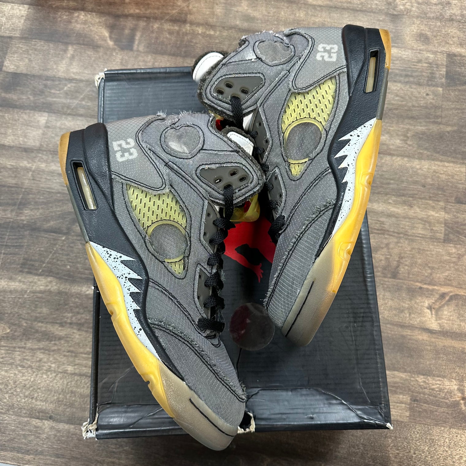 Off-White Muslin Jordan 5 Retro (USED)
