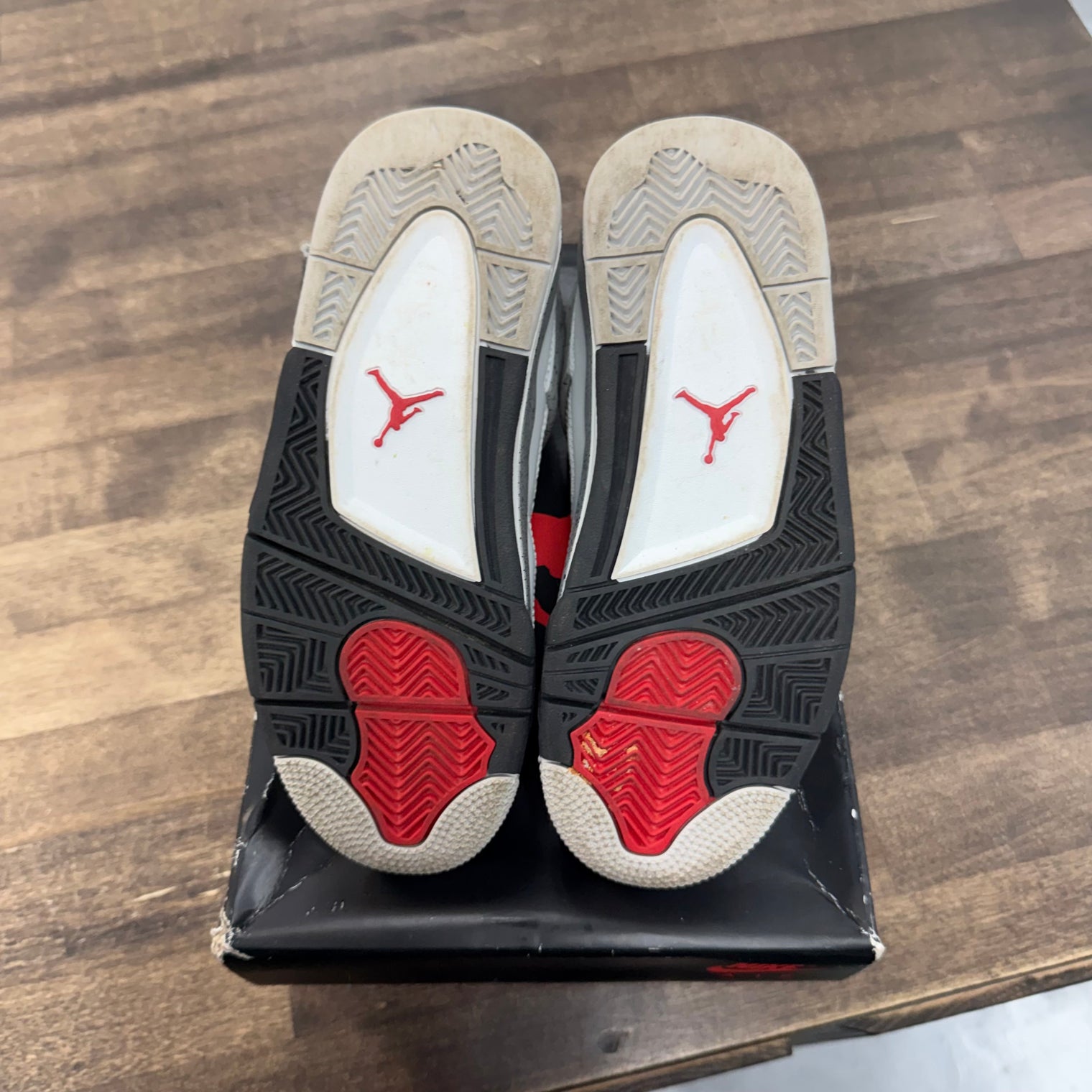 White Cement Jordan 4 Retro (GS) (USED)