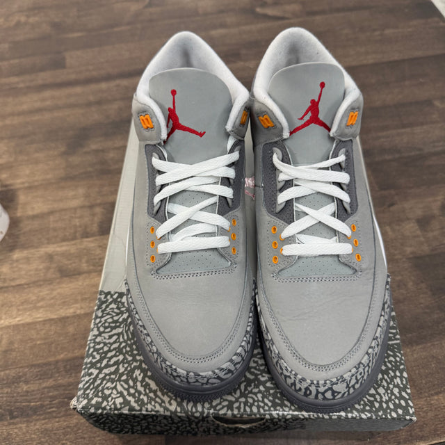 Cool Grey Jordan 3 Retro (USED)