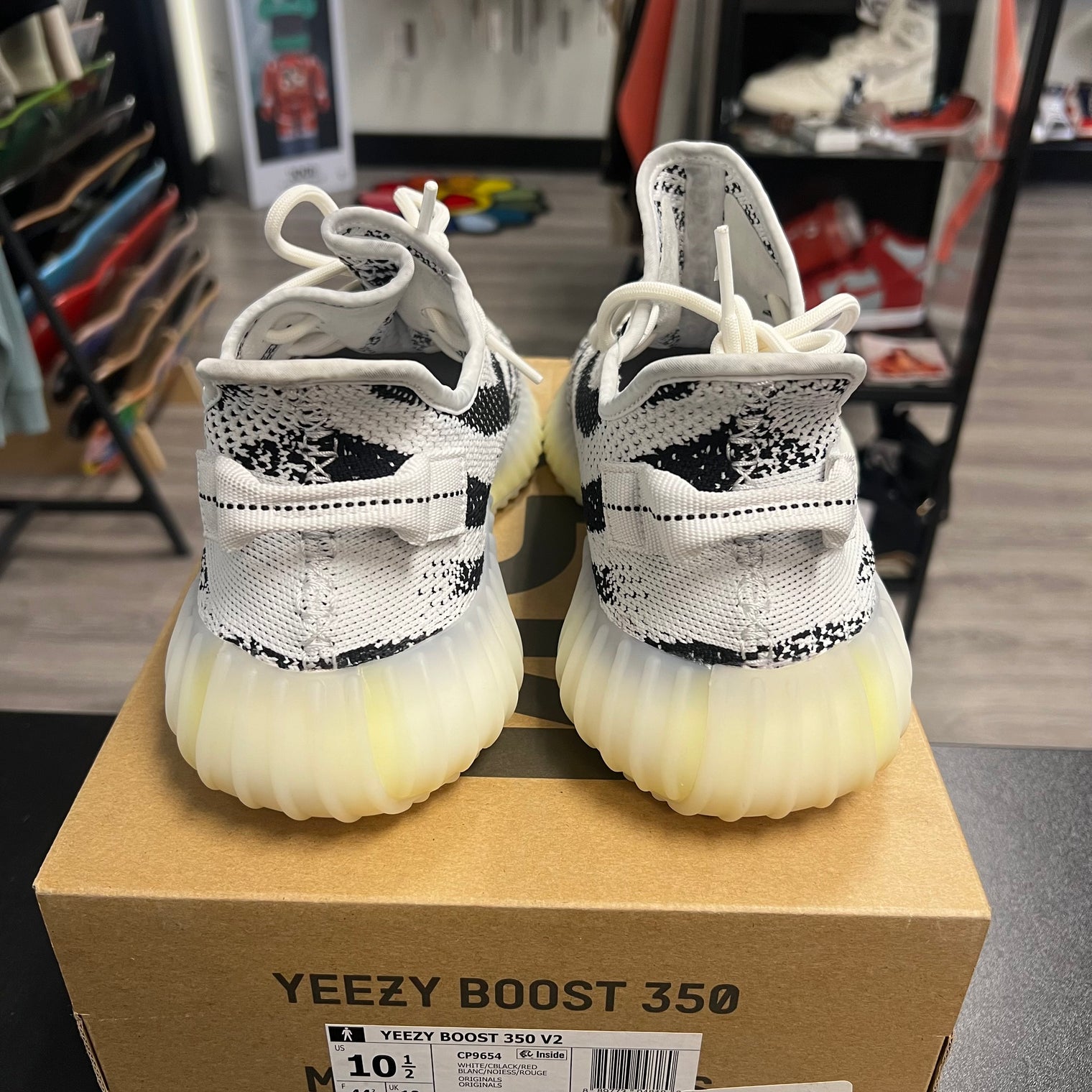 Zebra Yeezy 350 (USED)