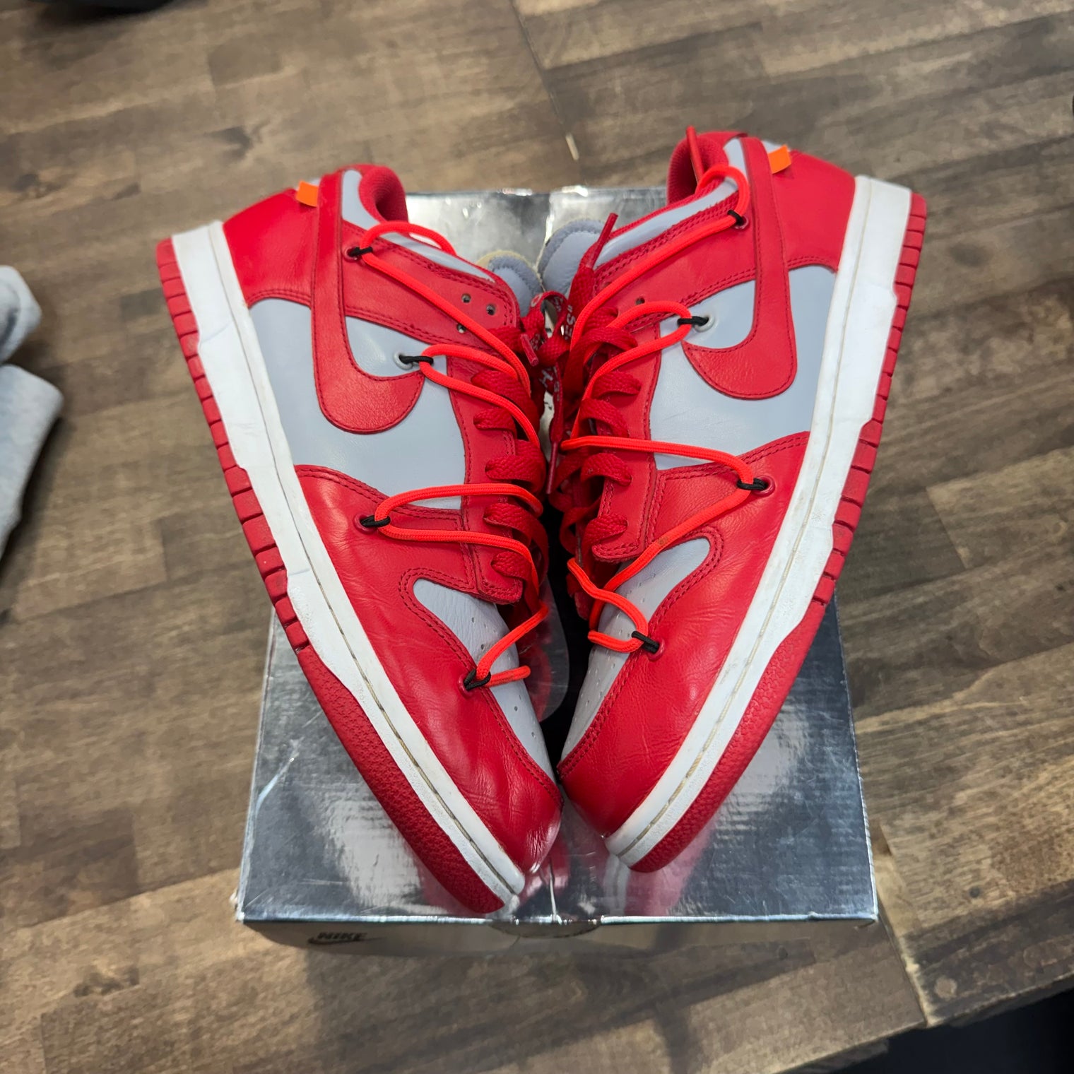 Nike Dunk Low Off-White University Red (US 10.5) (USED)