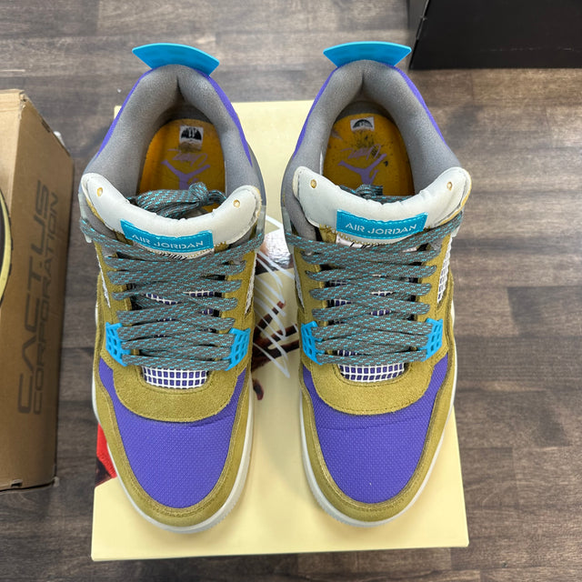 Union LA Desert Moss Jordan 4 Retro (USED)