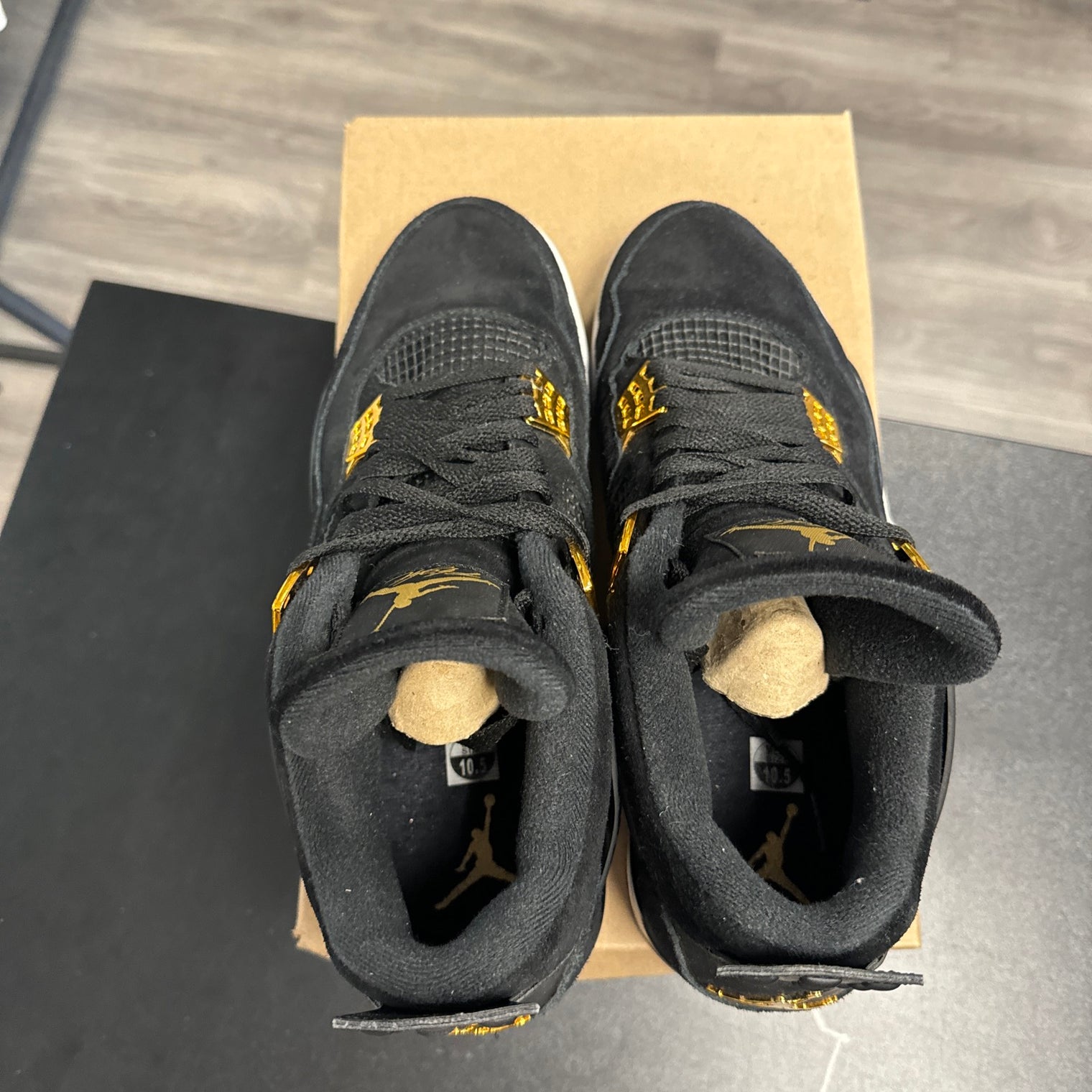 Jordan 4 Royalty (USED, no box)