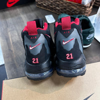 Nike Air DT Max '96 Falcons (USED)