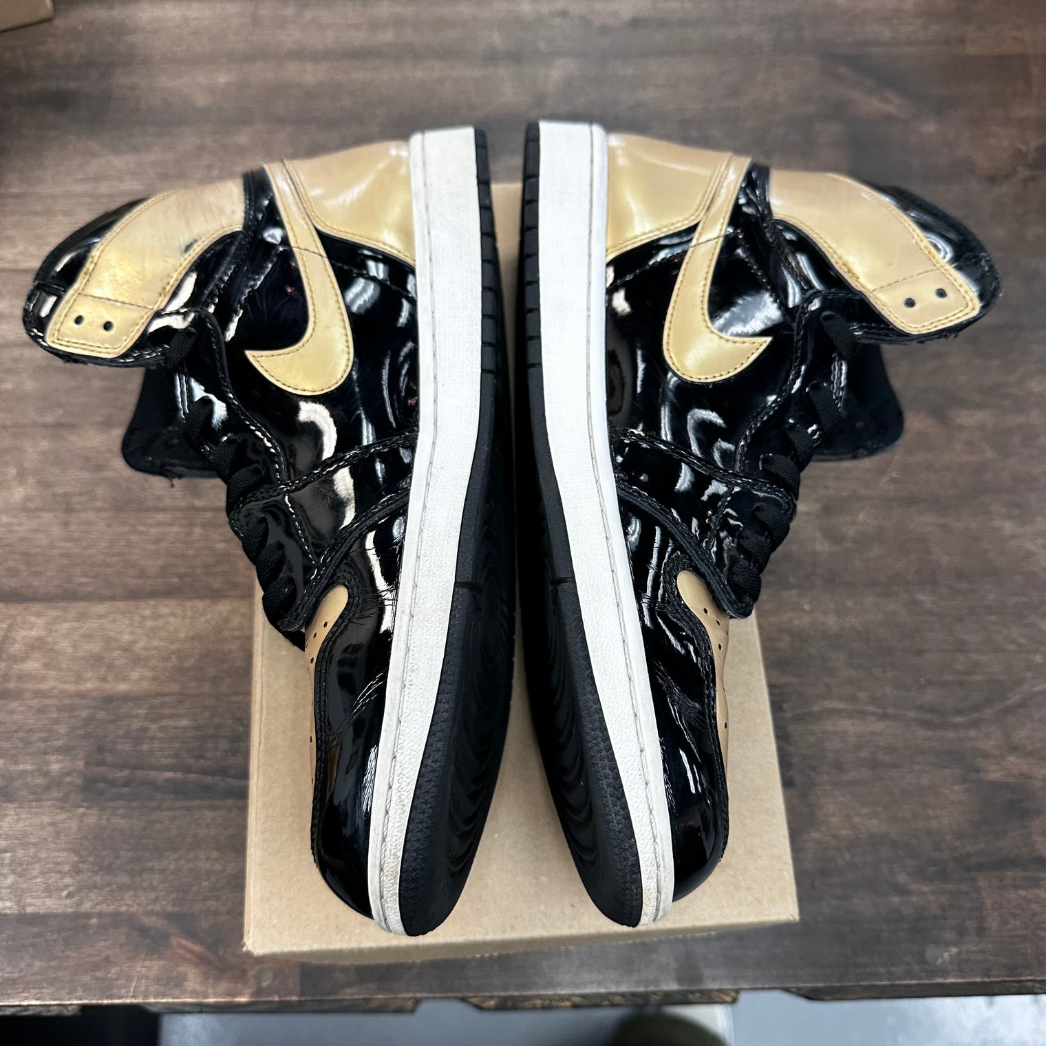 Patent Gold Jordan 1 High (USED,No Box)