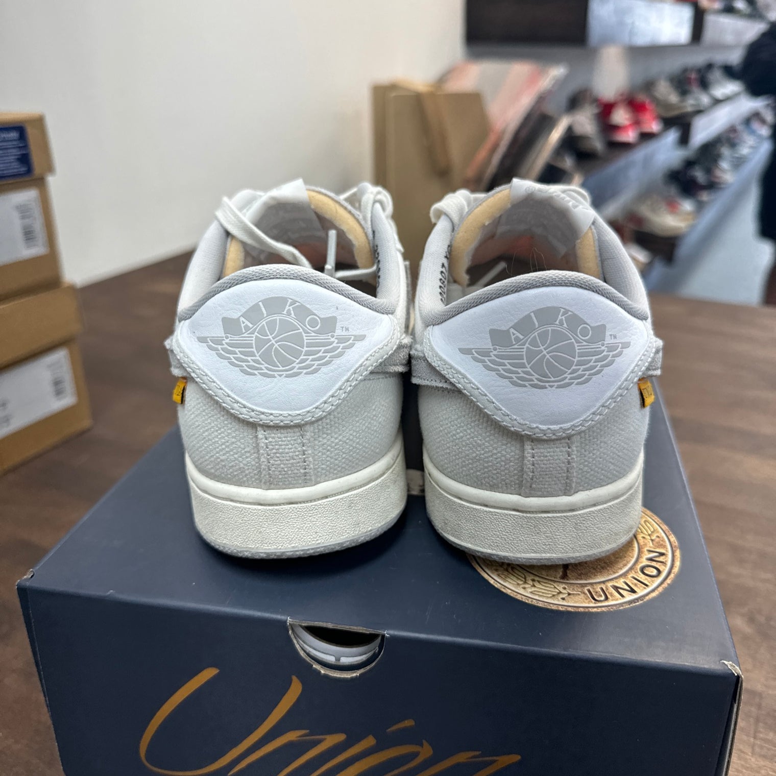 AJKO 1 Low Canvas (USED)