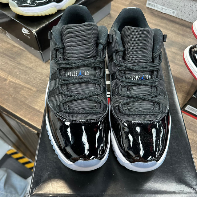 Space Jam Jordan 11 Low (USED)