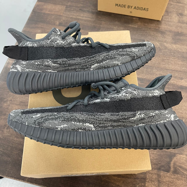 MX Dark Salt Yeezy 350 (USED)